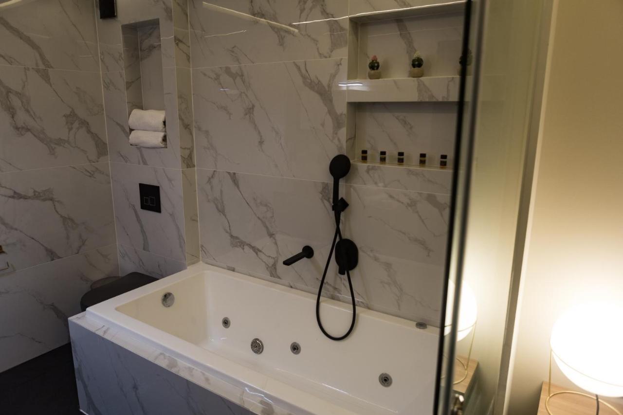 טריקלה Asklipios Luxury Suite מראה חיצוני תמונה
